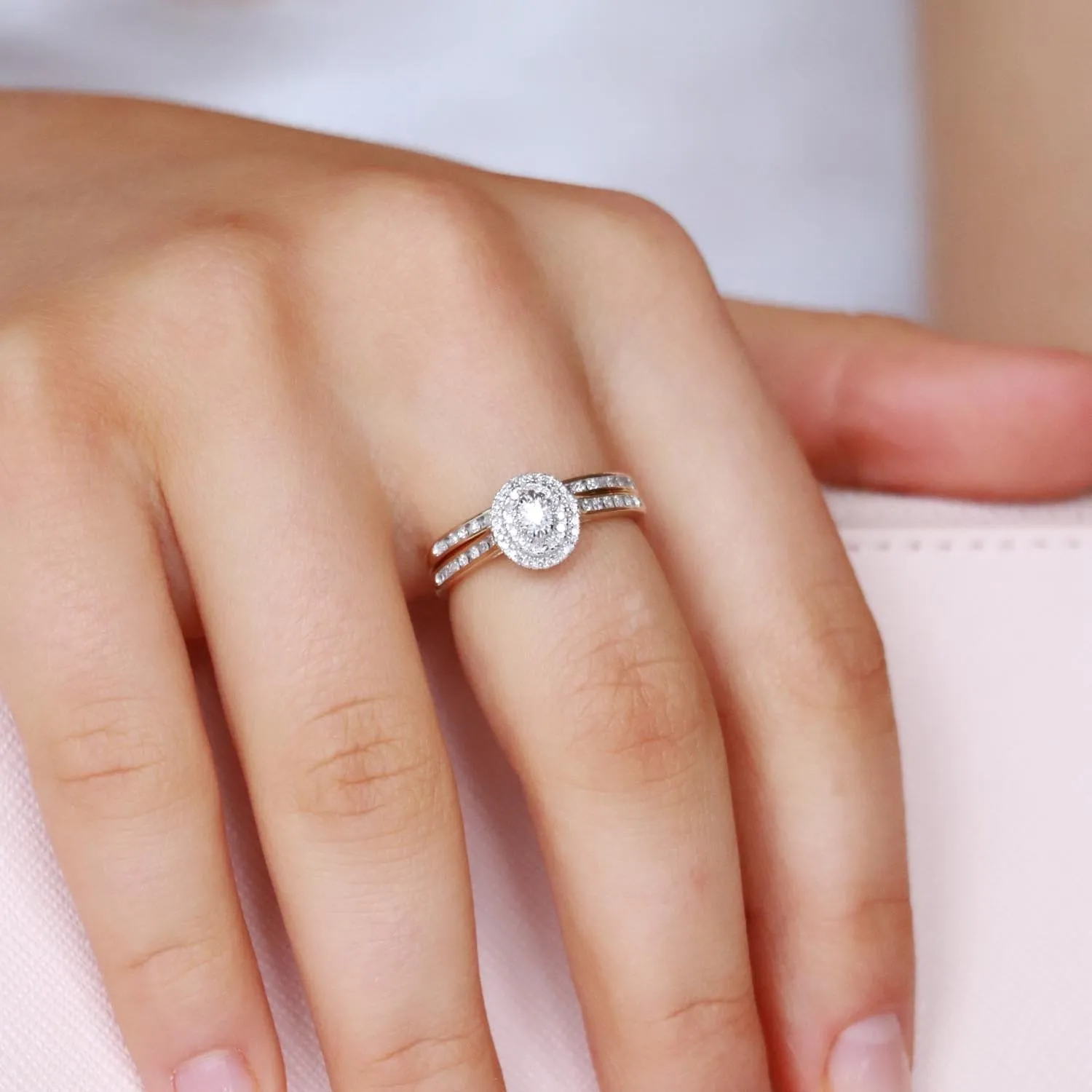0.33ct Round Brilliant Diamond Engagement Ring Set In 9Ct Yellow Gold
