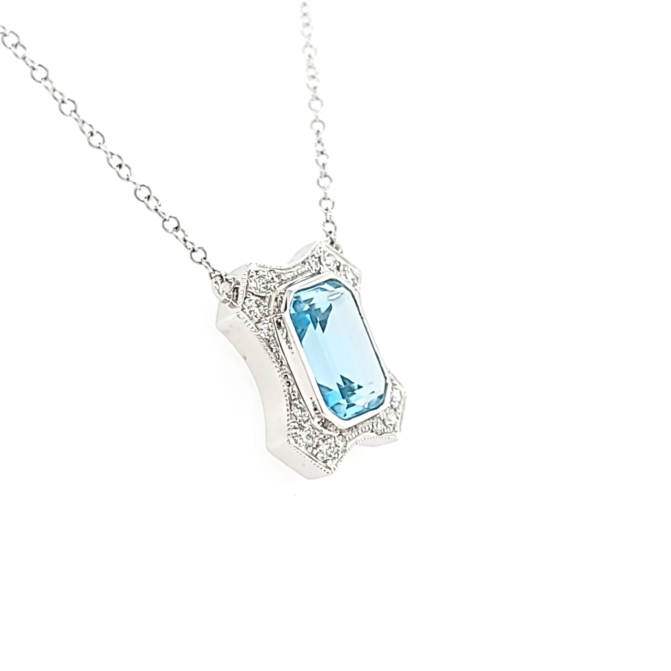 18k White Gold Blue Topaz & Diamond Necklace (I6673)