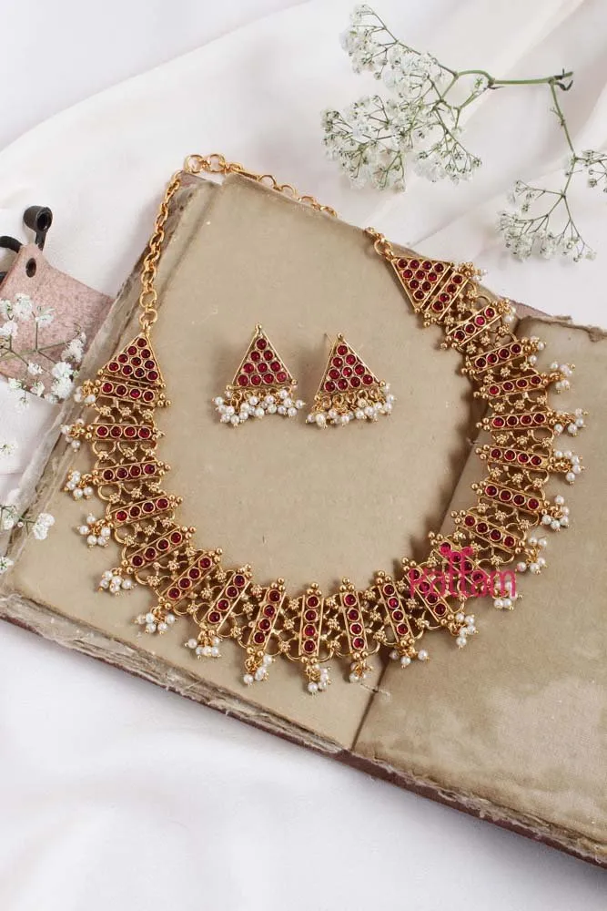 Adhanya - Ruby Stone Pearl Choker