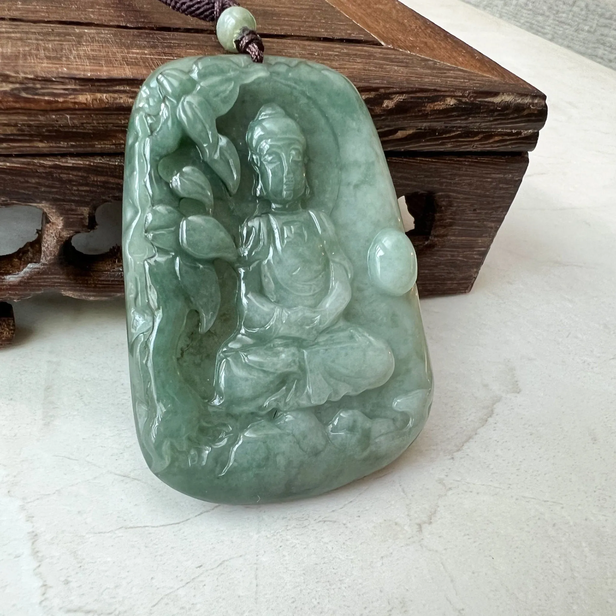 Jadeite Jade Vairocana Buddha, Da Ri Ru Lai, Đại Nhật Như Lai, 大日如来, Hand Carved Jade Pendant Necklace, YJ-1221-0295426