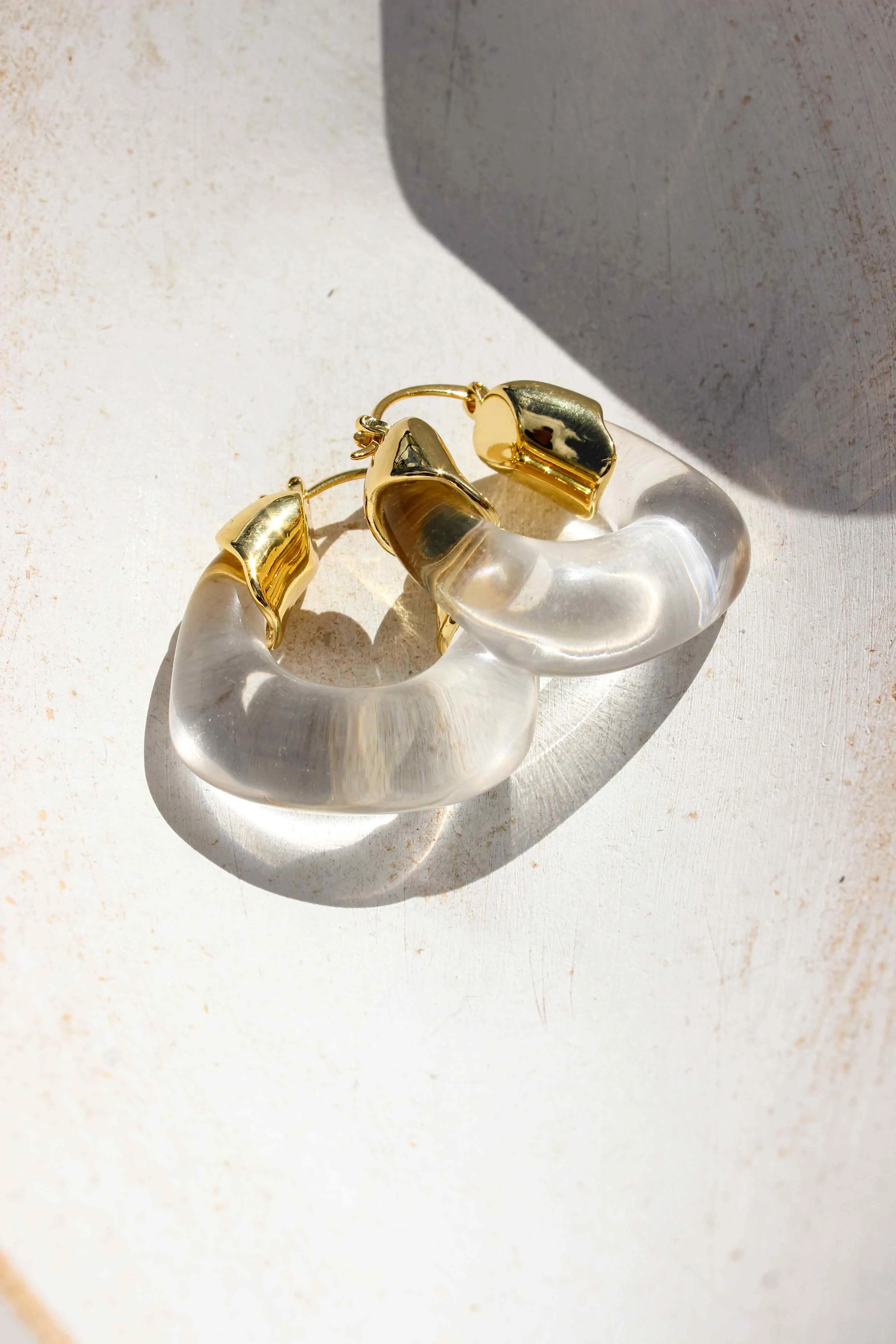 Kira Hoop Earrings/Clear
