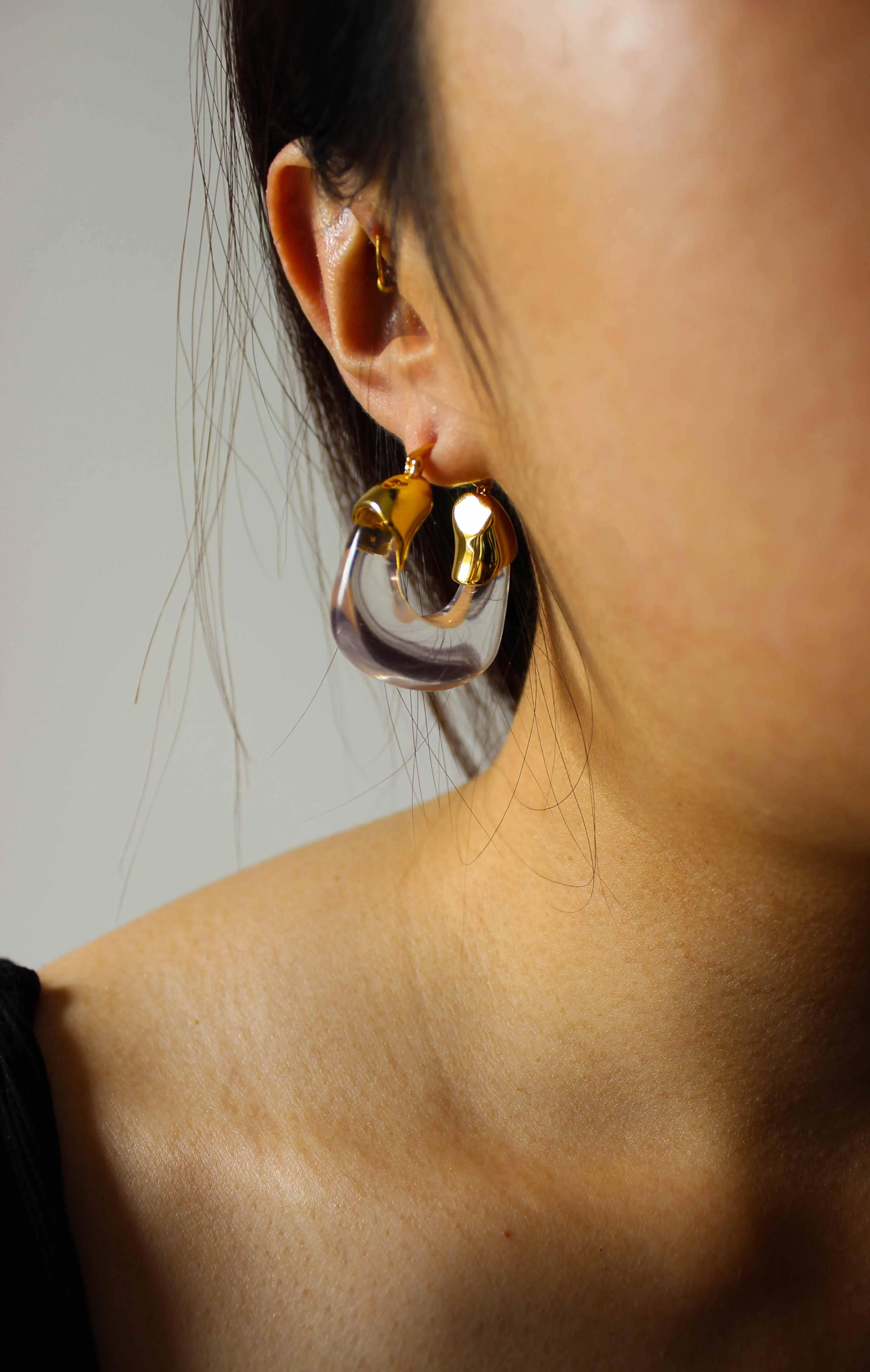 Kira Hoop Earrings/Clear