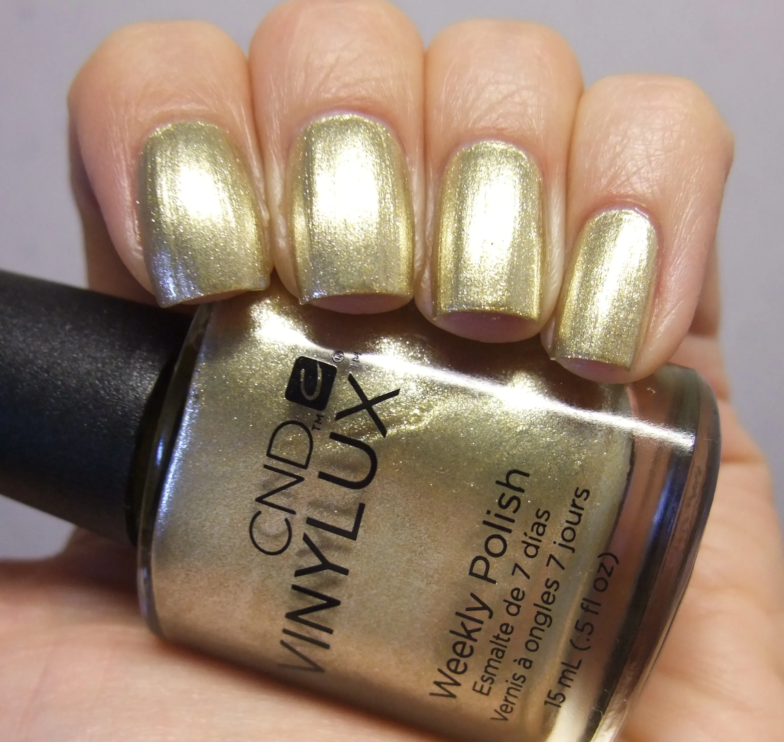 Locket Love * CND Vinylux
