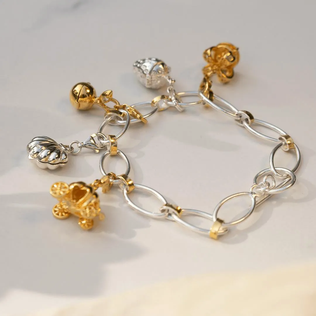 Magical Charm | Apple - Love - Gold