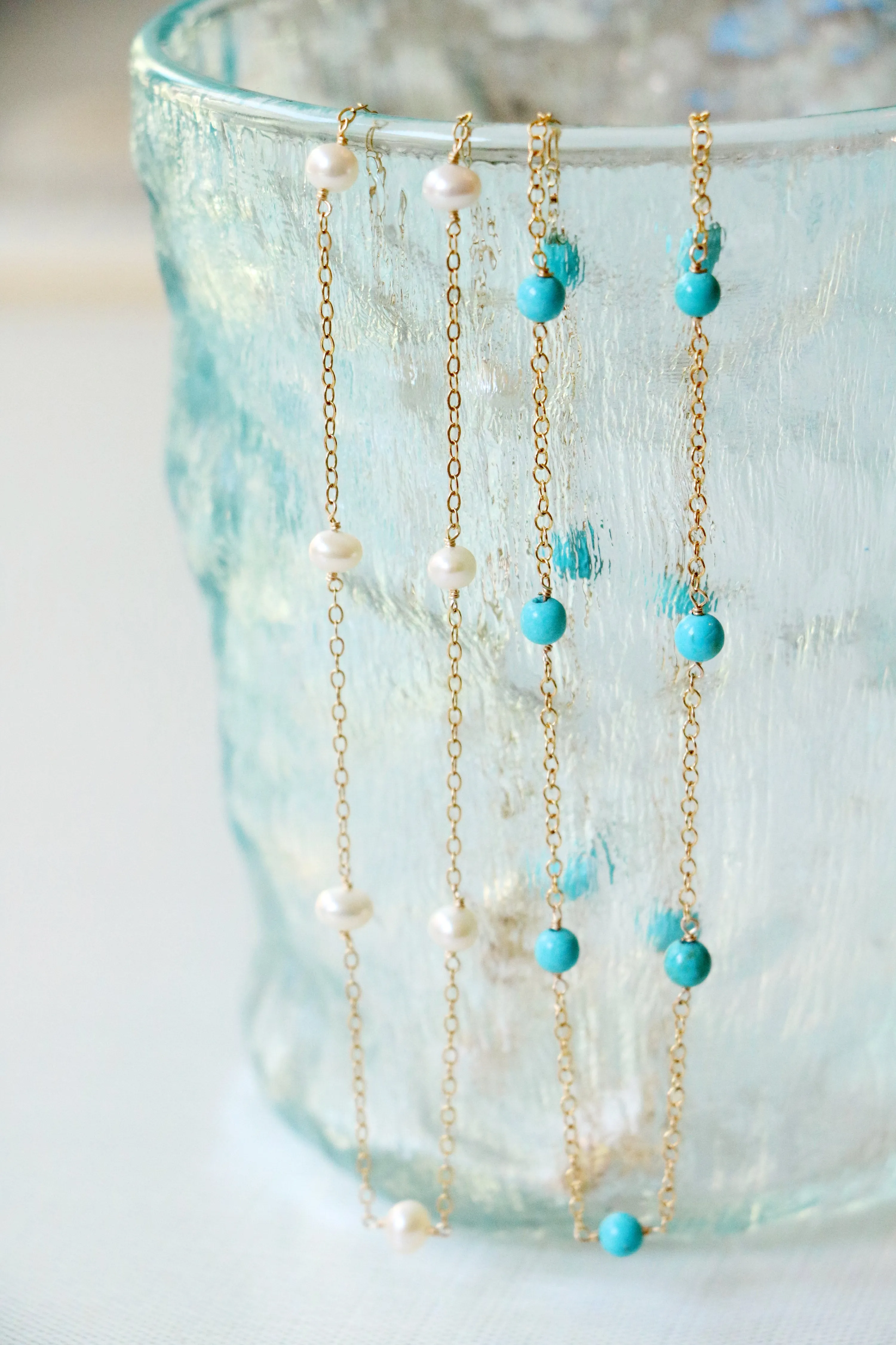 pop of turquoise necklace { gold }