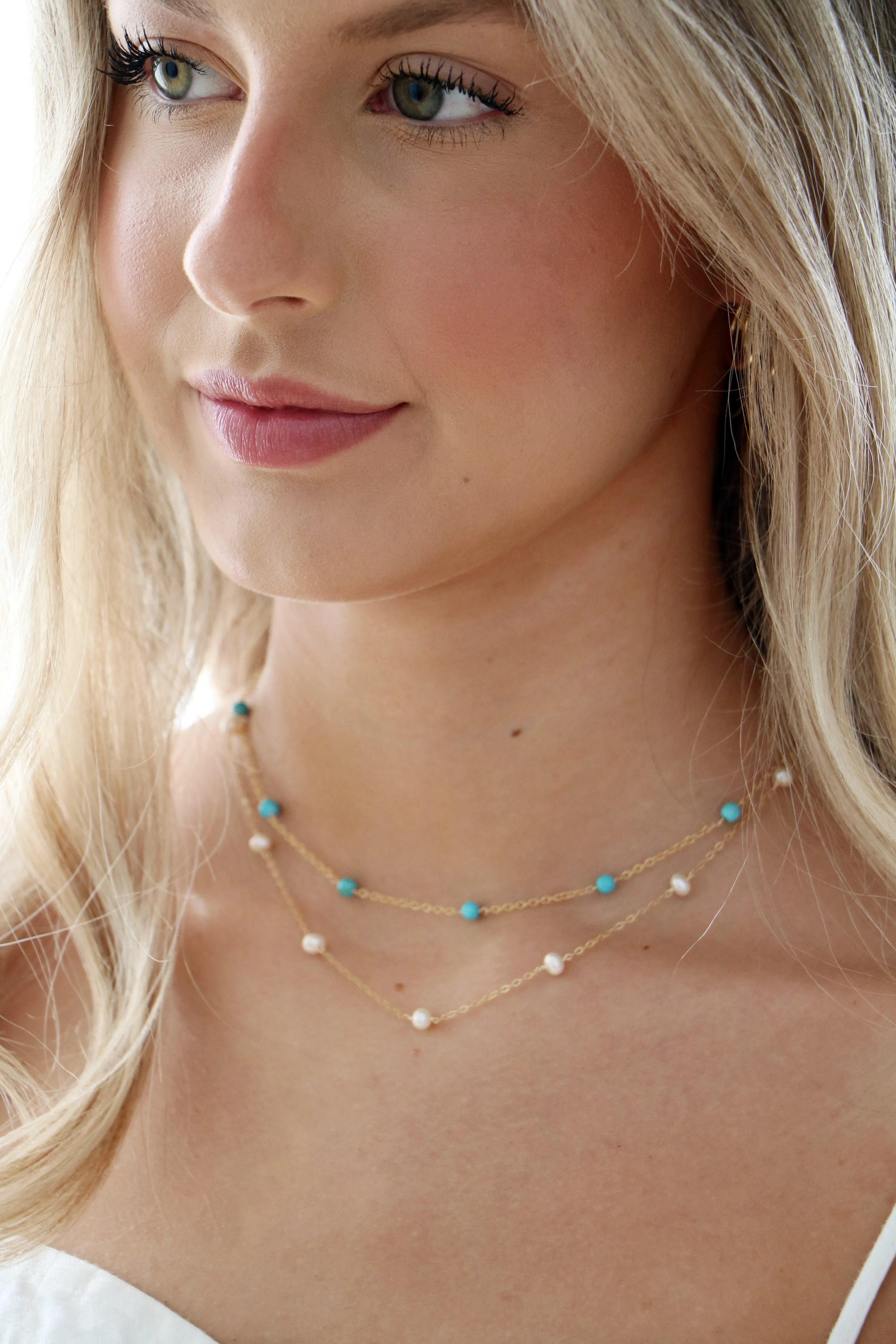 pop of turquoise necklace { gold }